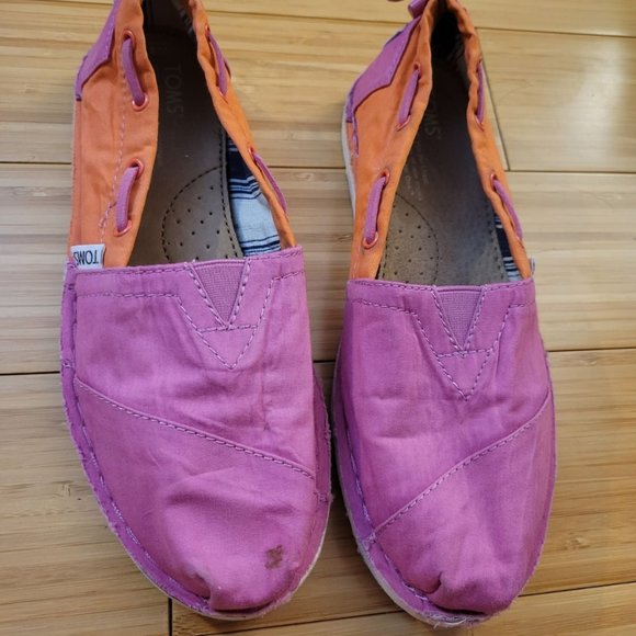 Toms Shoes - Toms pink and orange cloth flats